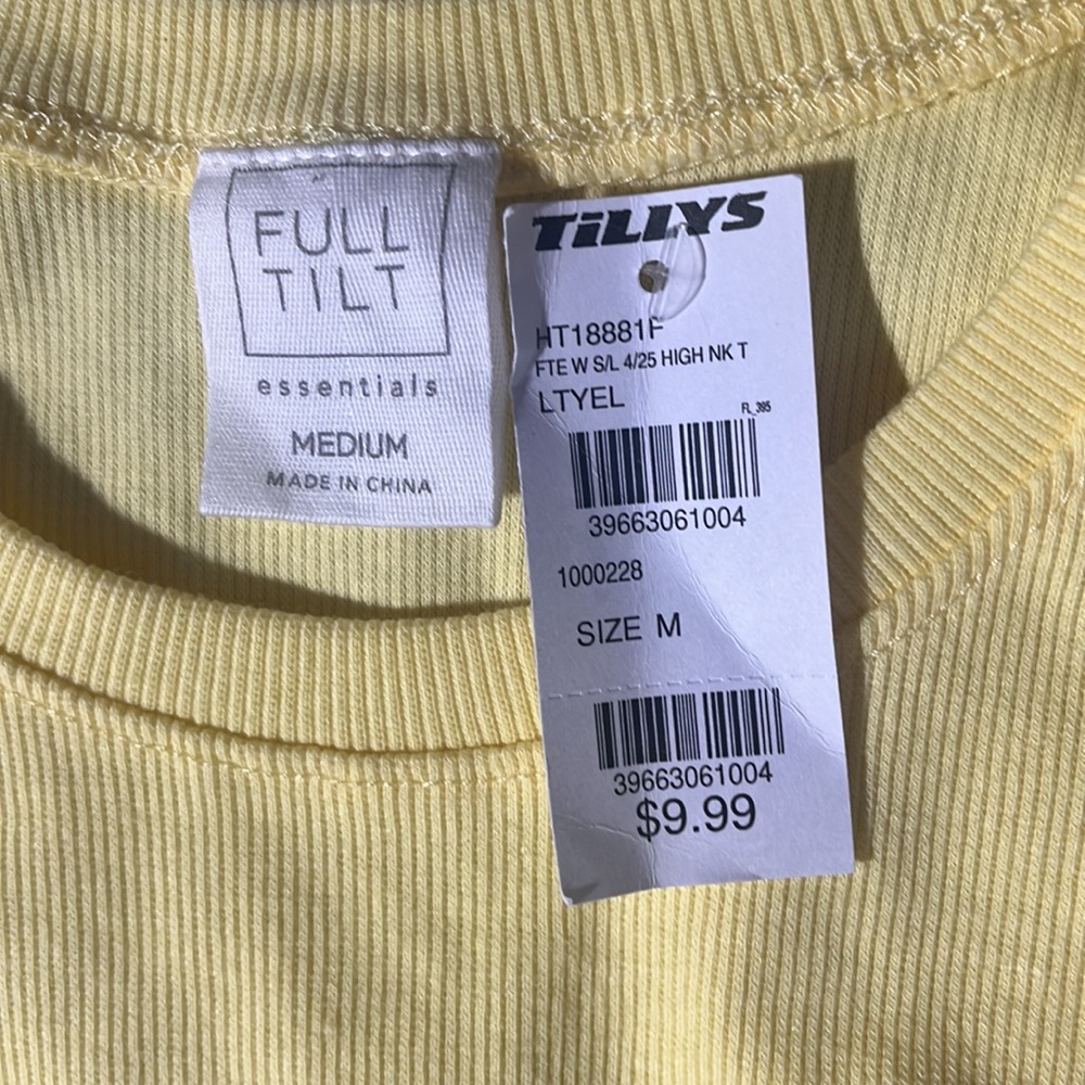Tilly’s Ribbed Halter Tank Top - Picture 3 of 3